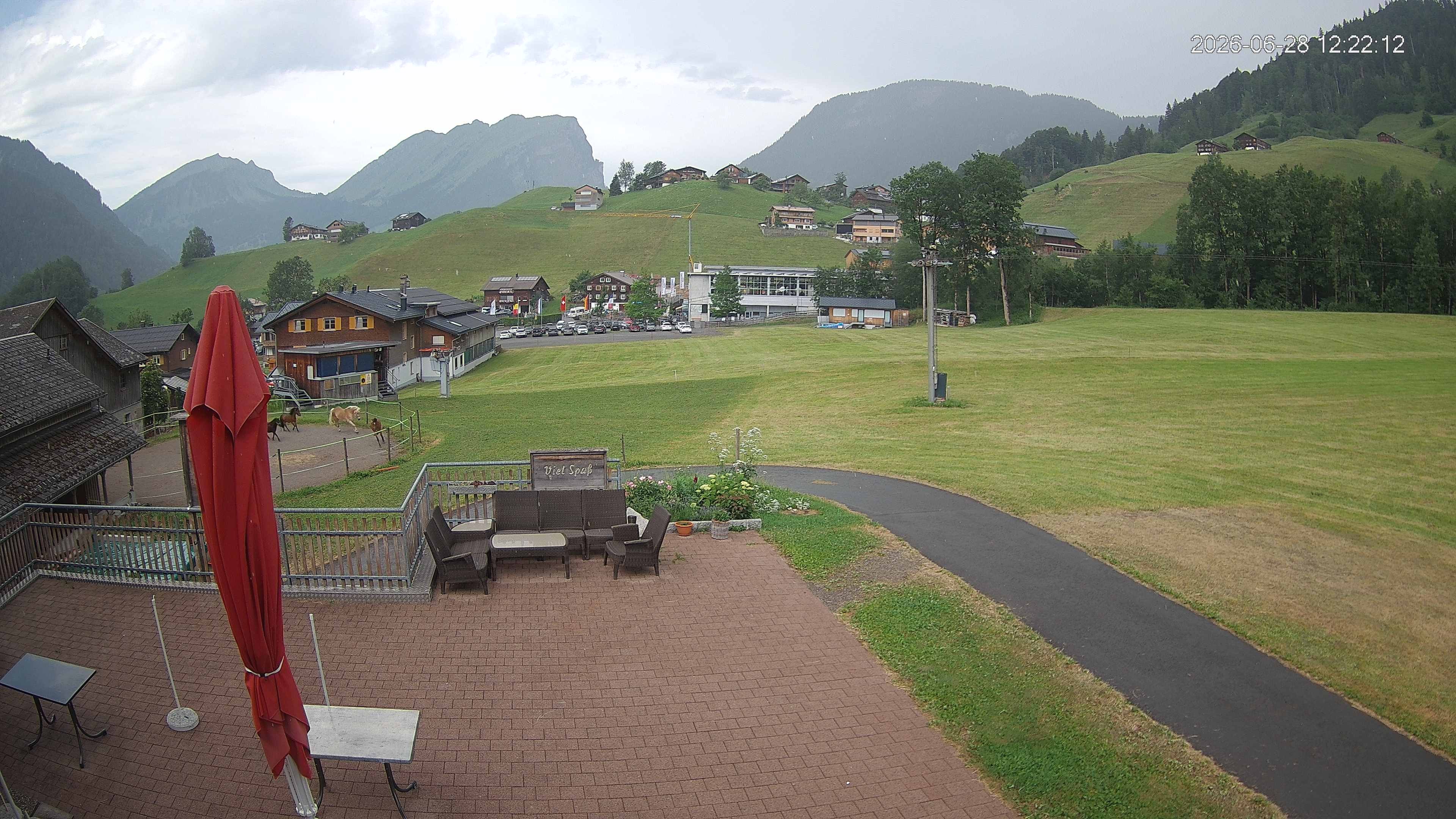 Archived image Webcam Hotel "Schrannen-Hof" at mountain "Diedamskopf"