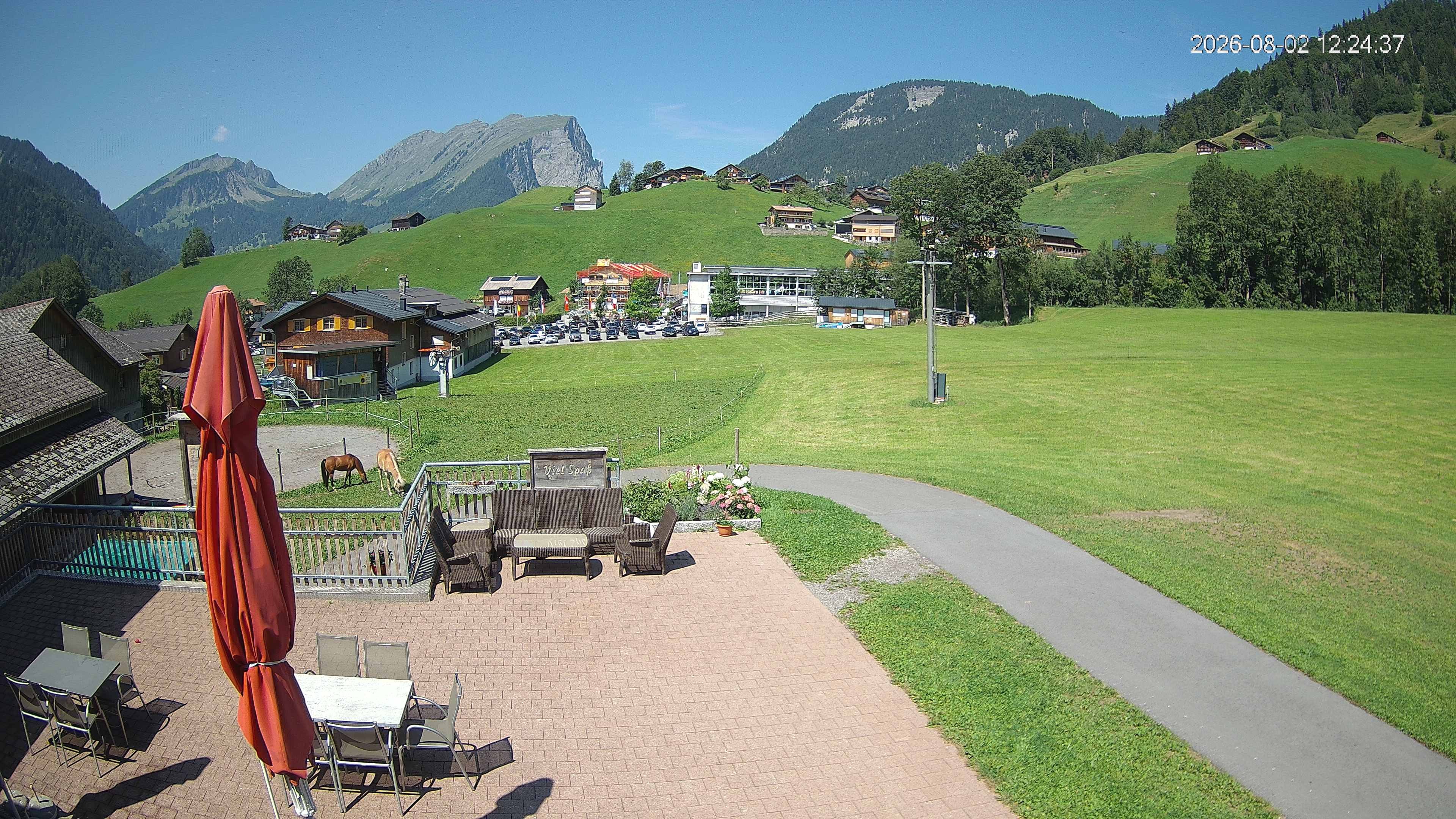 Archived image Webcam Hotel "Schrannen-Hof" at mountain "Diedamskopf"