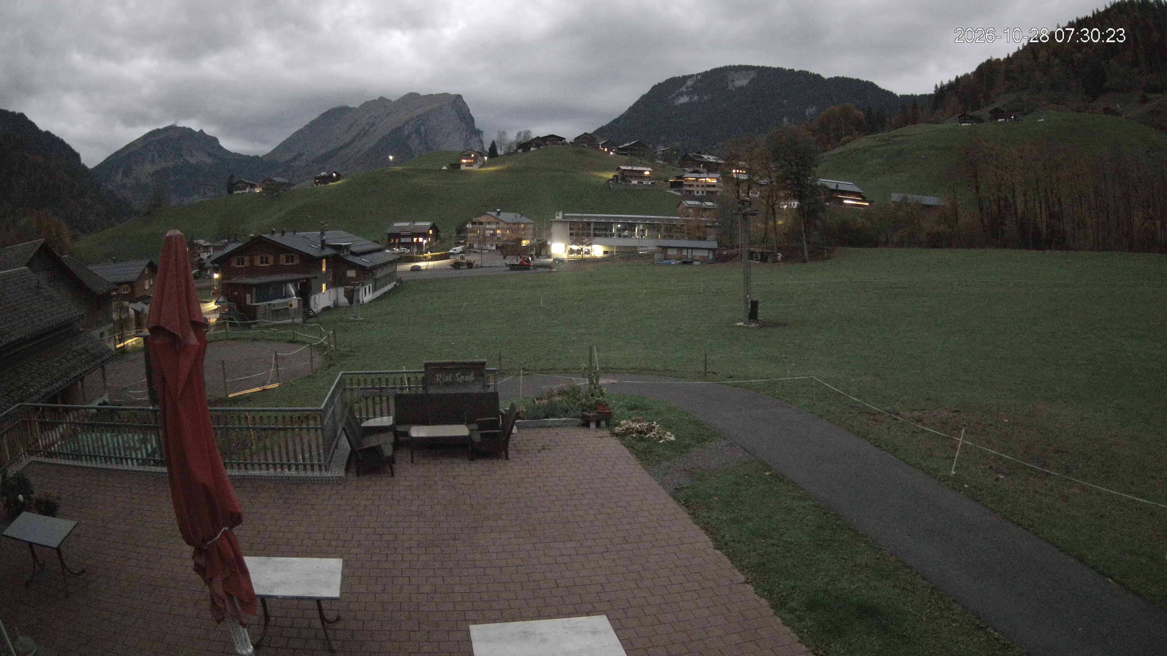 Archived image Webcam Hotel "Schrannen-Hof" at mountain "Diedamskopf"