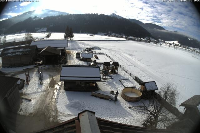 Archived image Webcam Organic farm Arnoldgut in Altenmarkt