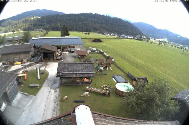 Archived image Webcam Organic farm Arnoldgut in Altenmarkt
