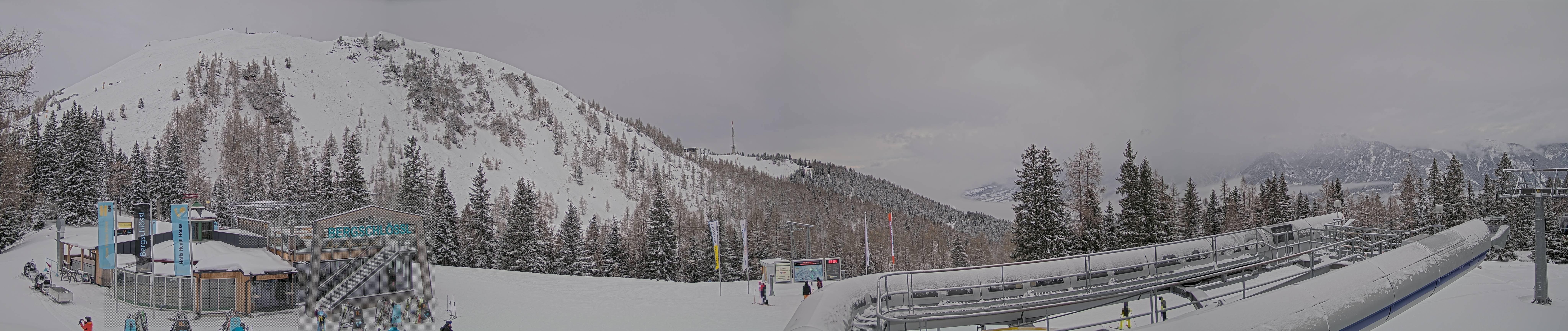 Archiv Foto Webcam Bergstation Höfi Express II (1821 m)