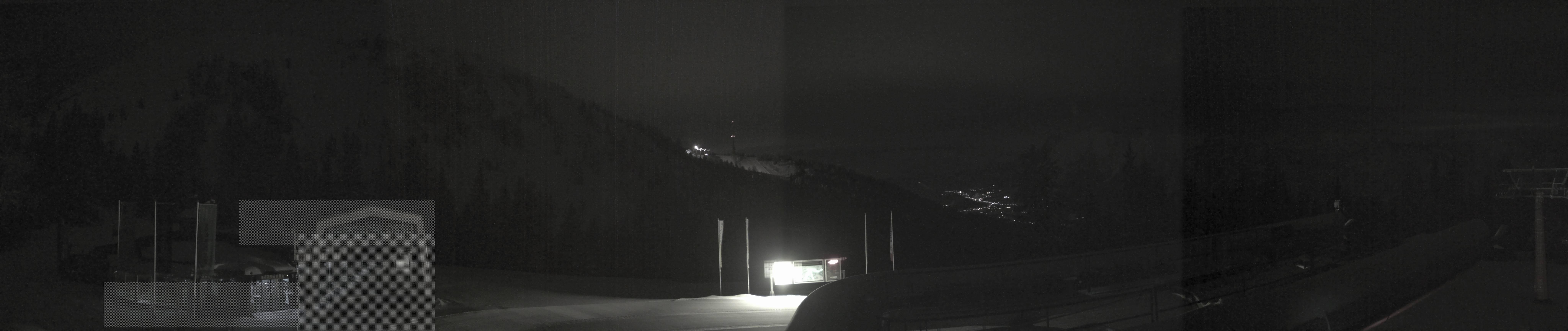 Archiv Foto Webcam Bergstation Höfi Express II (1821 m)