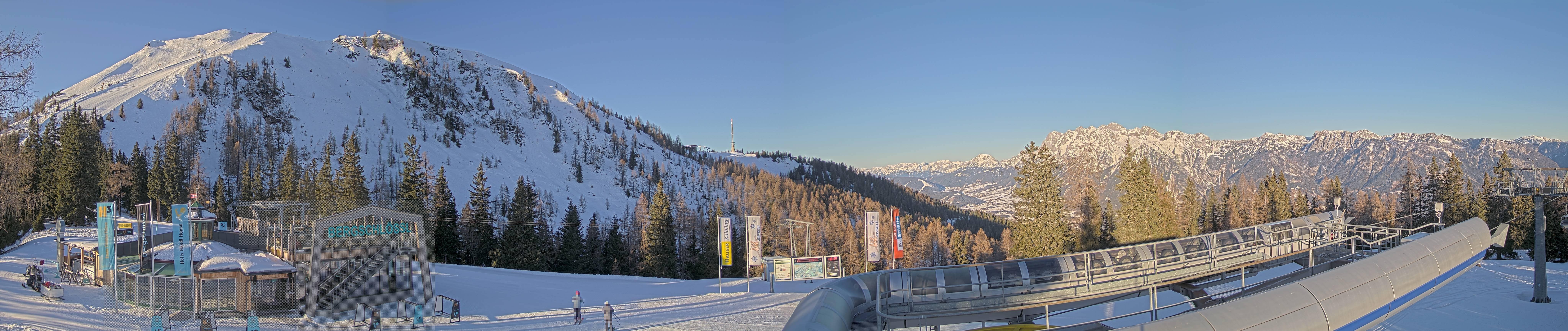 Archiv Foto Webcam Bergstation Höfi Express II (1821 m)