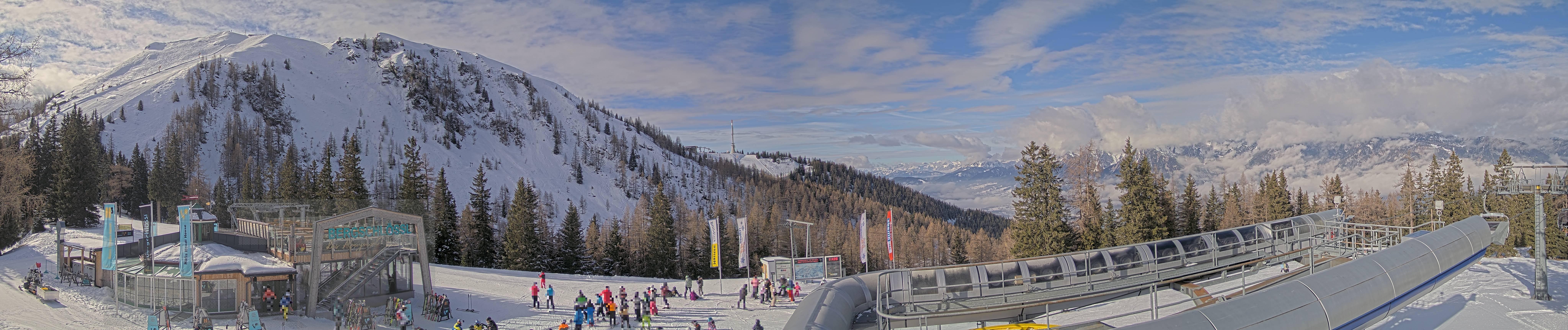 Archiv Foto Webcam Bergstation Höfi Express II (1821 m)