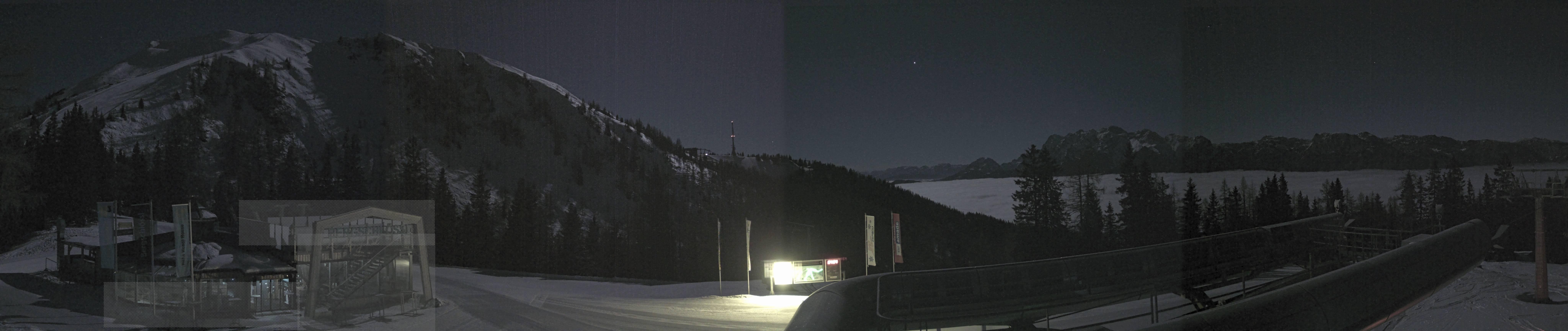 Archiv Foto Webcam Bergstation Höfi Express II (1821 m)