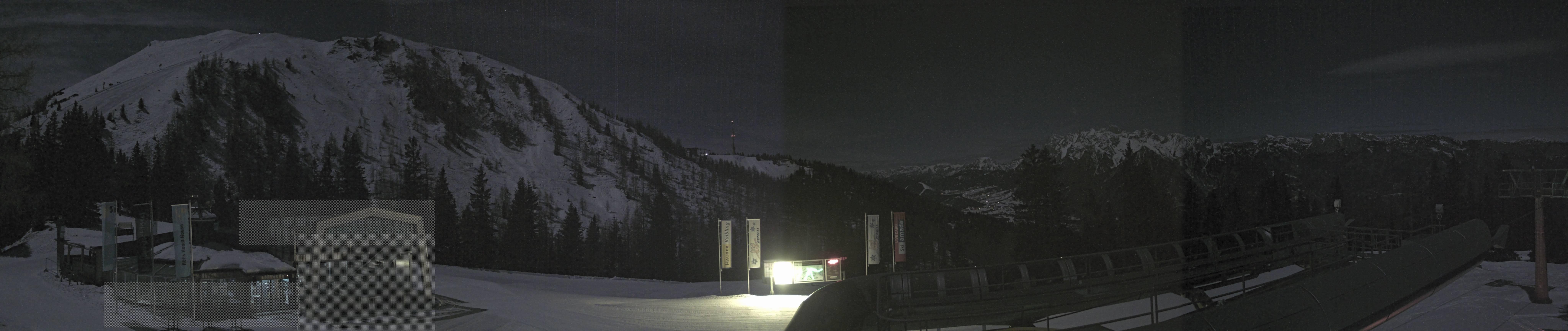 Archiv Foto Webcam Bergstation Höfi Express II (1821 m)