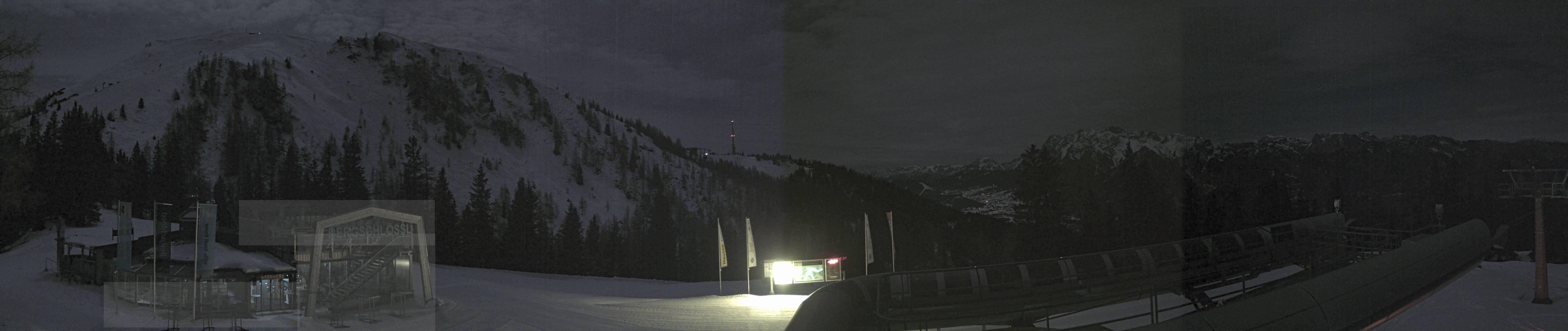 Archiv Foto Webcam Bergstation Höfi Express II (1821 m)