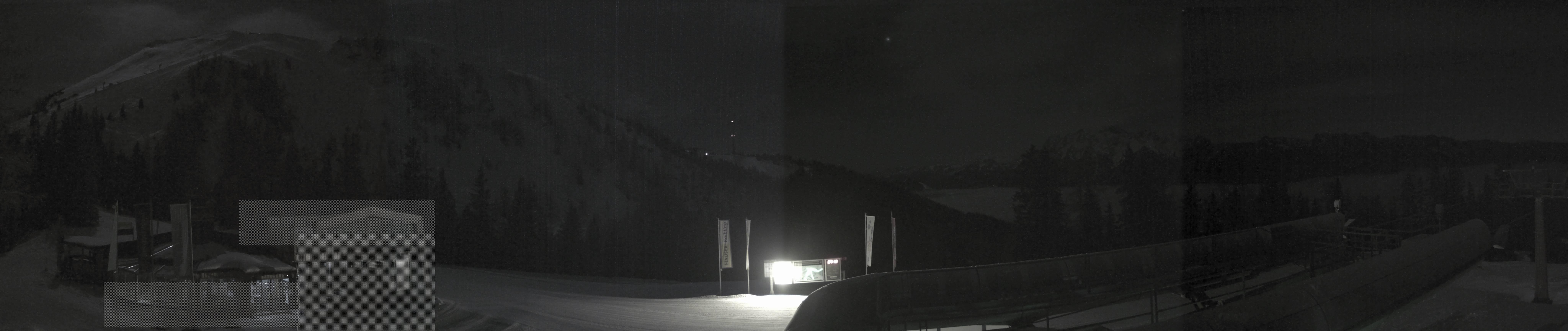 Archiv Foto Webcam Bergstation Höfi Express II (1821 m)