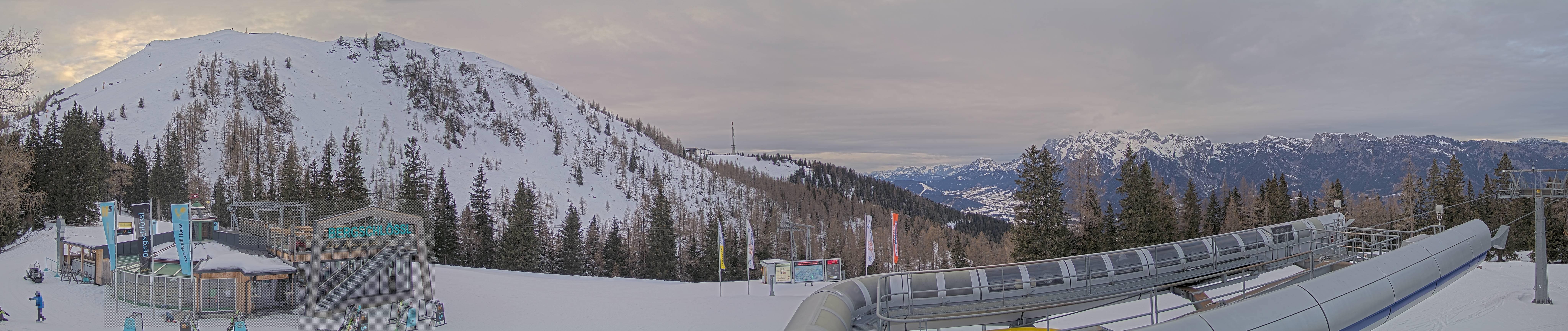 Archiv Foto Webcam Bergstation Höfi Express II (1821 m)