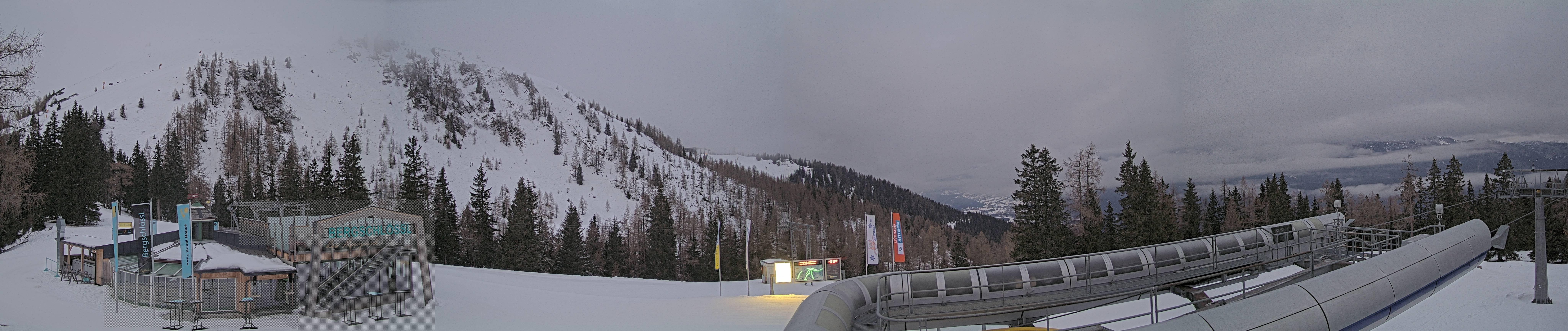 Archiv Foto Webcam Bergstation Höfi Express II (1821 m)