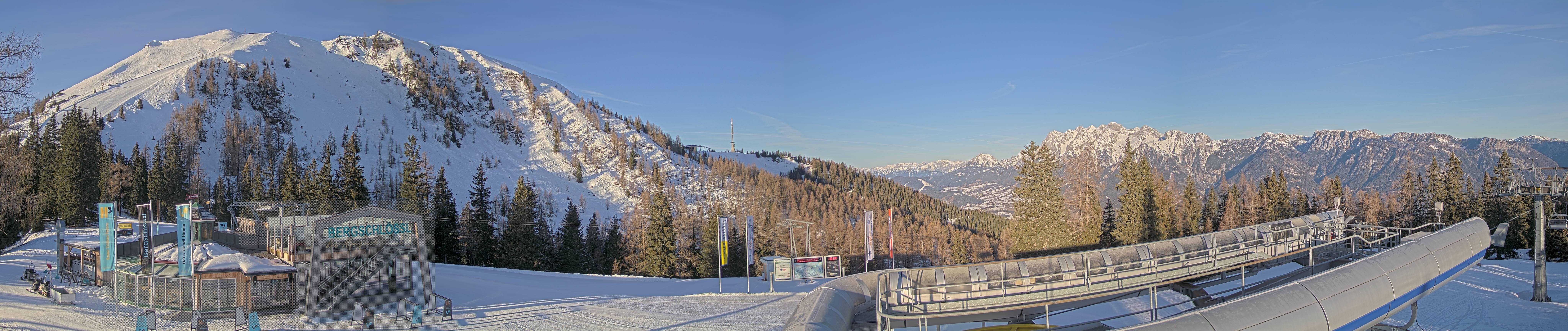 Archiv Foto Webcam Bergstation Höfi Express II (1821 m)