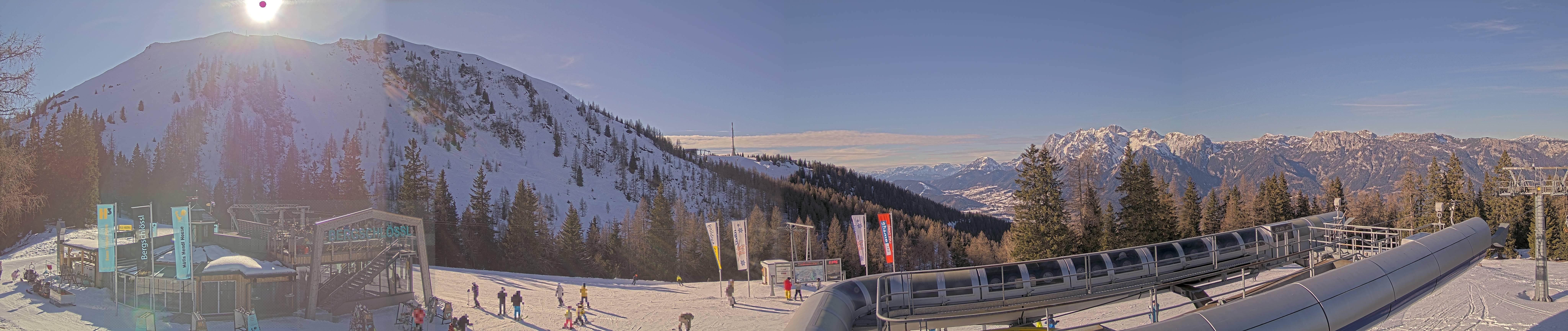 Archiv Foto Webcam Bergstation Höfi Express II (1821 m)