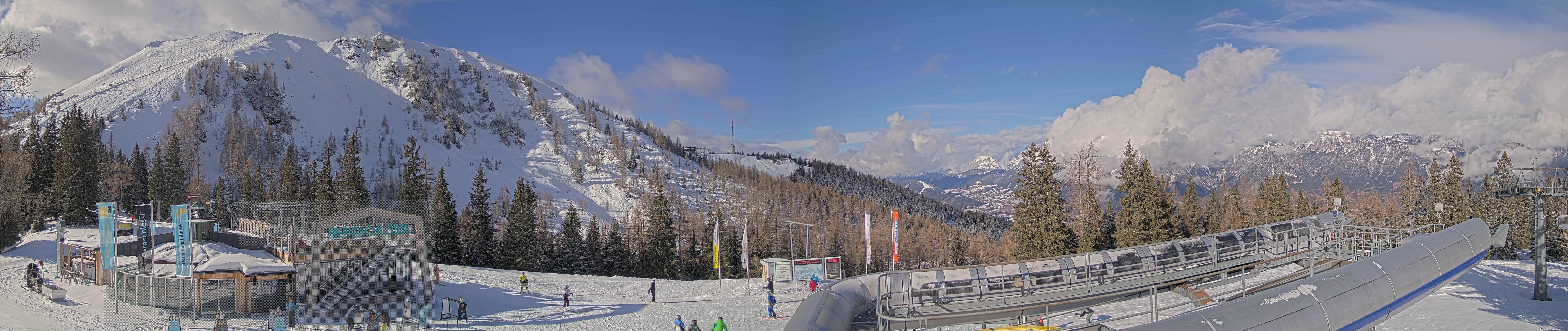 Archiv Foto Webcam Bergstation Höfi Express II (1821 m)