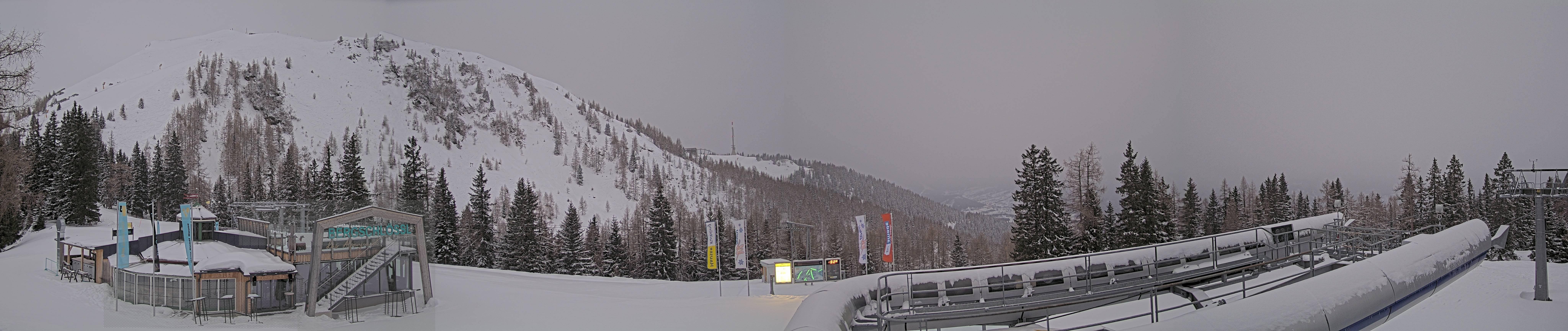 Archiv Foto Webcam Bergstation Höfi Express II (1821 m)