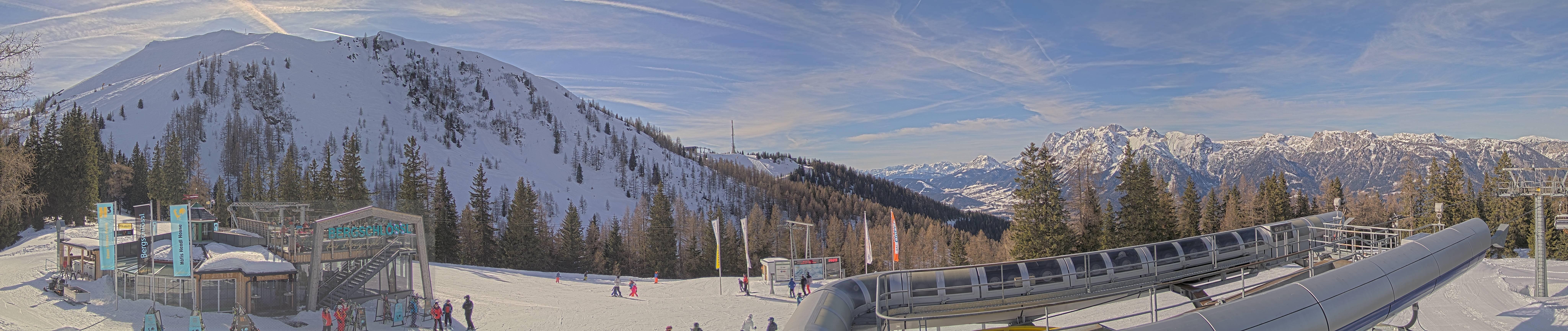 Archived image Webcam Top station Höfi Express II (1821 m)