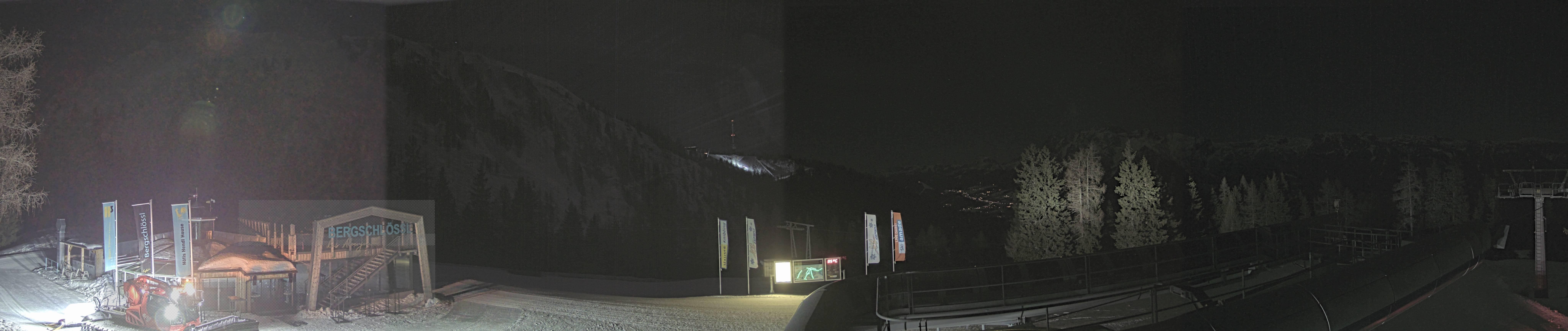 Archived image Webcam Top station Höfi Express II (1821 m)