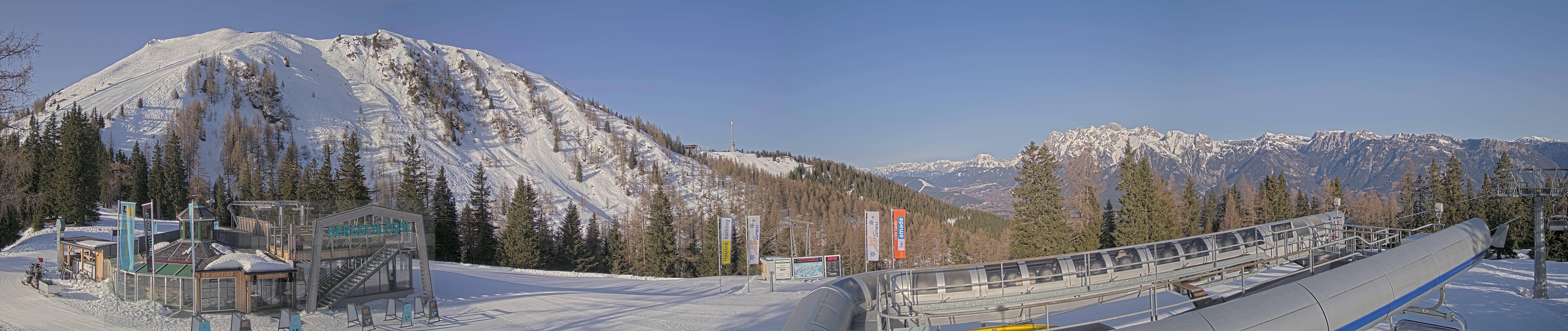 Archiv Foto Webcam Bergstation Höfi Express II (1821 m)