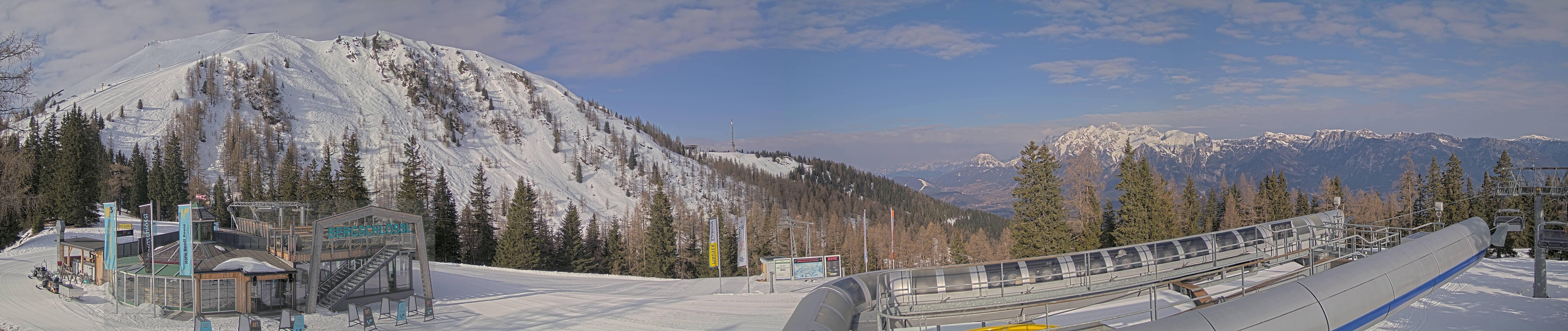 Archived image Webcam Top station Höfi Express II (1821 m)