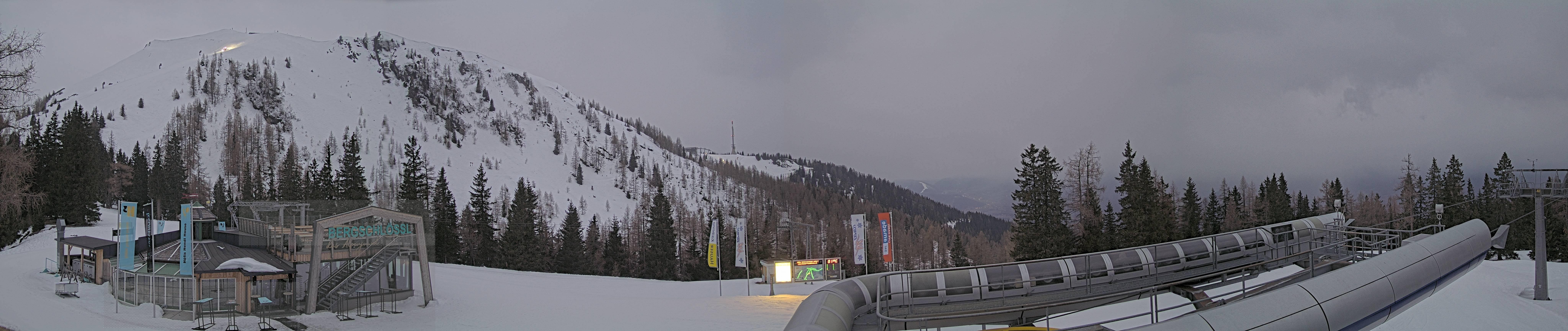 Archiv Foto Webcam Bergstation Höfi Express II (1821 m)