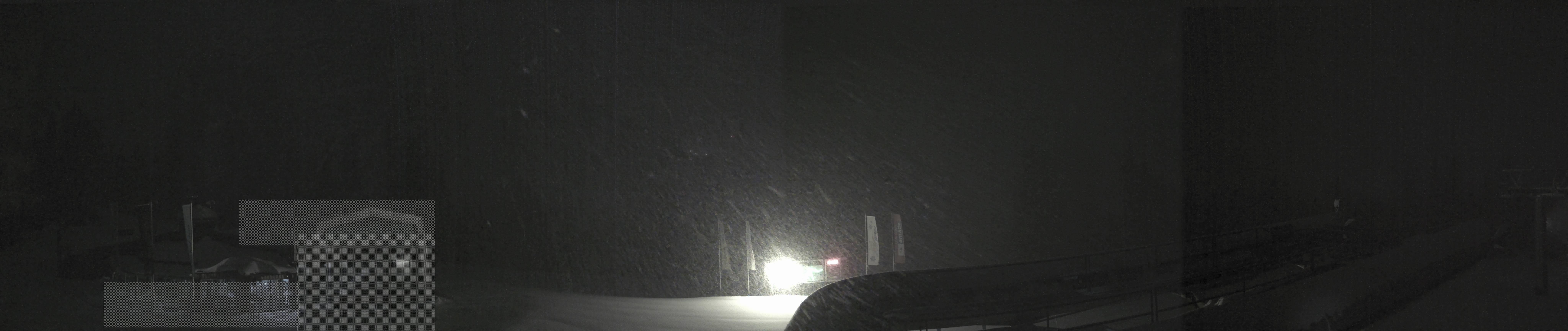 Archiv Foto Webcam Bergstation Höfi Express II (1821 m)