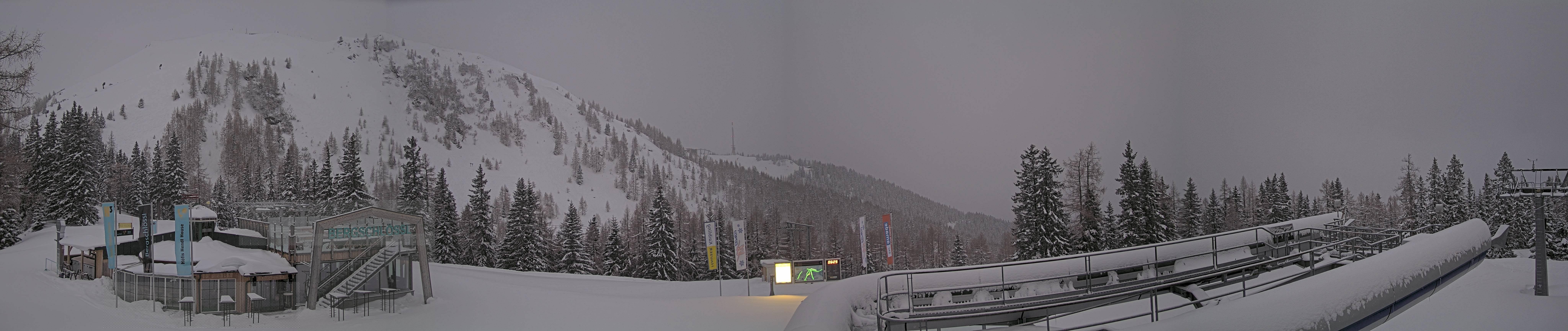 Archiv Foto Webcam Bergstation Höfi Express II (1821 m)