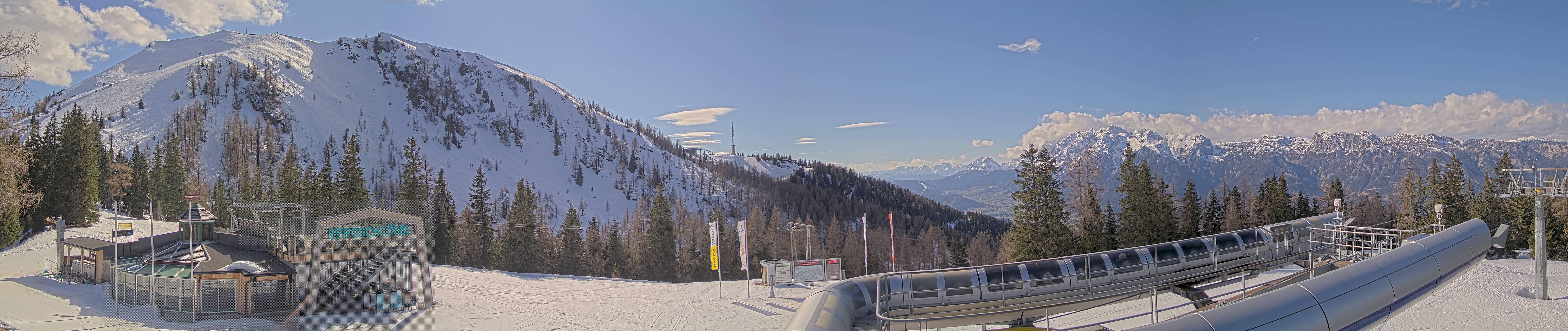 Archiv Foto Webcam Bergstation Höfi Express II (1821 m)