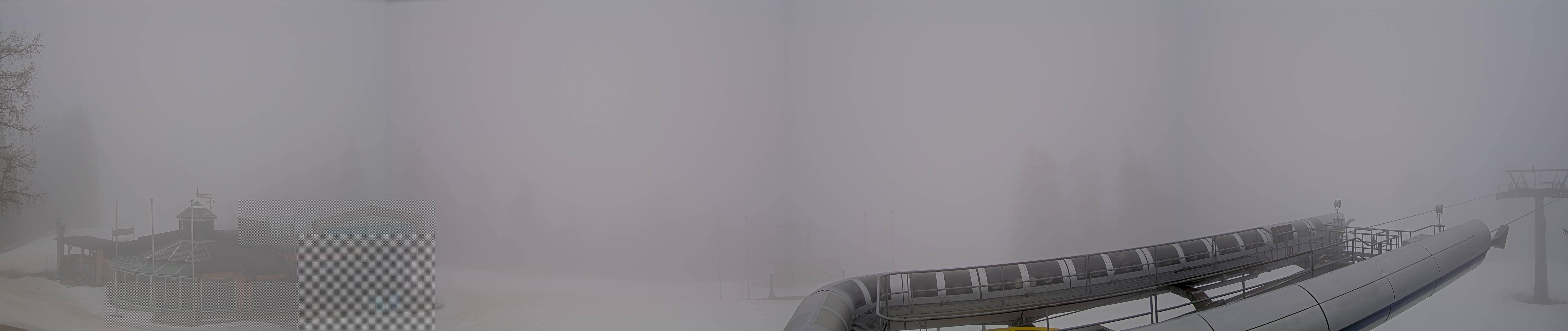 Archived image Webcam Top station Höfi Express II (1821 m)