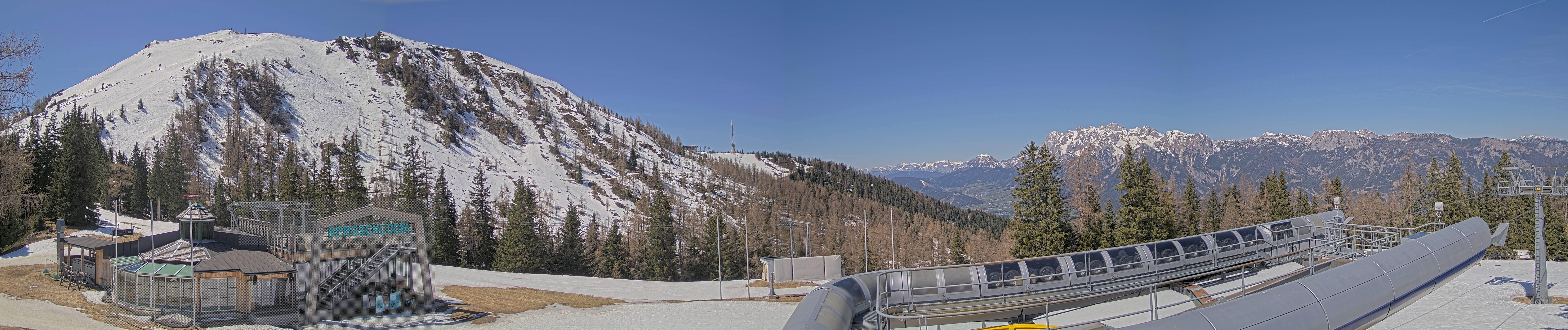 Archiv Foto Webcam Bergstation Höfi Express II (1821 m)