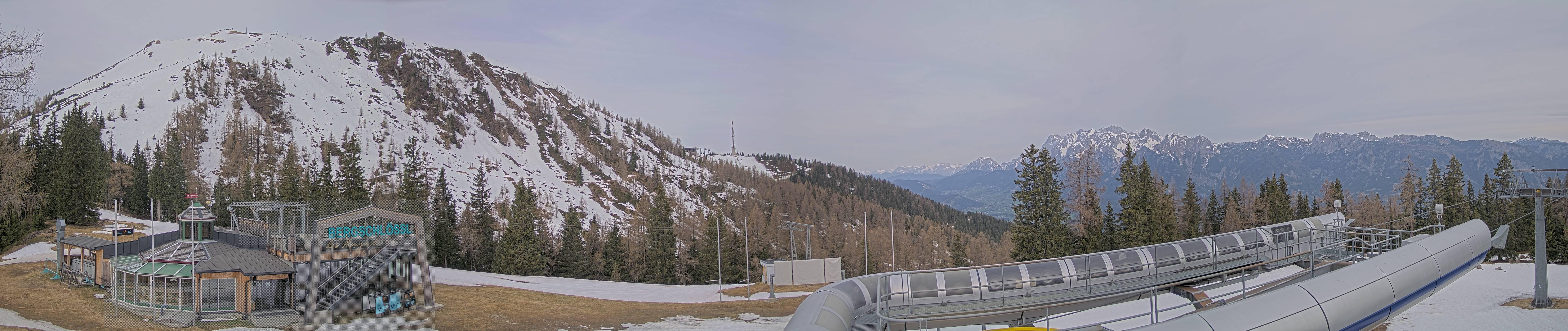 Archiv Foto Webcam Bergstation Höfi Express II (1821 m)