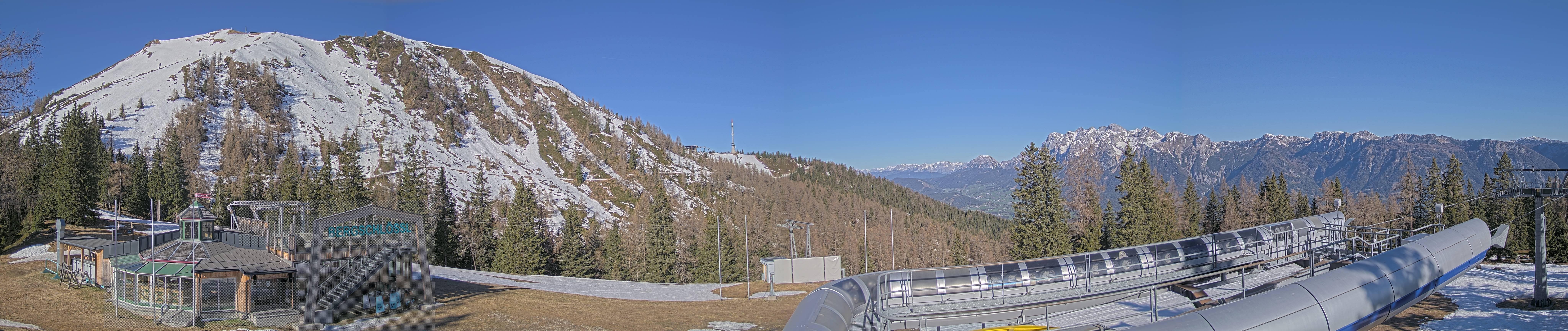 Archiv Foto Webcam Bergstation Höfi Express II (1821 m)