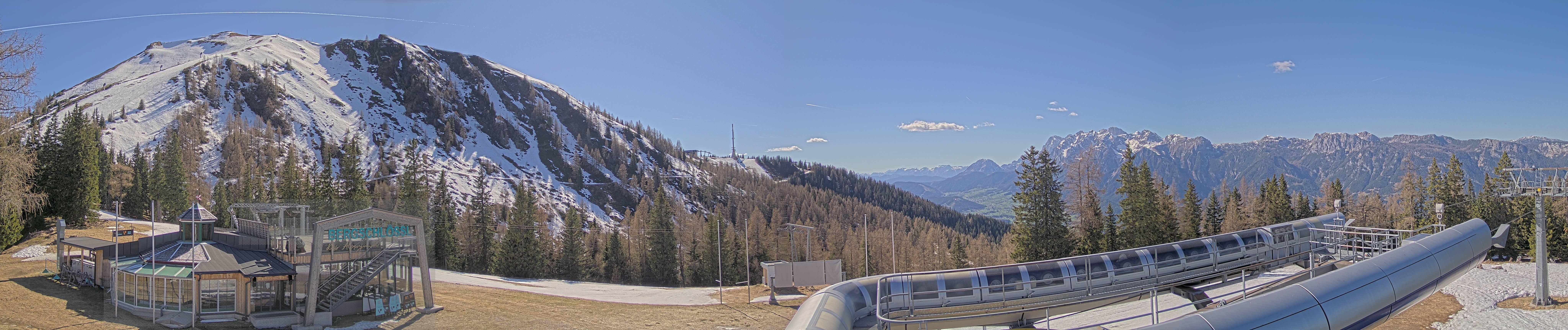 Archiv Foto Webcam Bergstation Höfi Express II (1821 m)