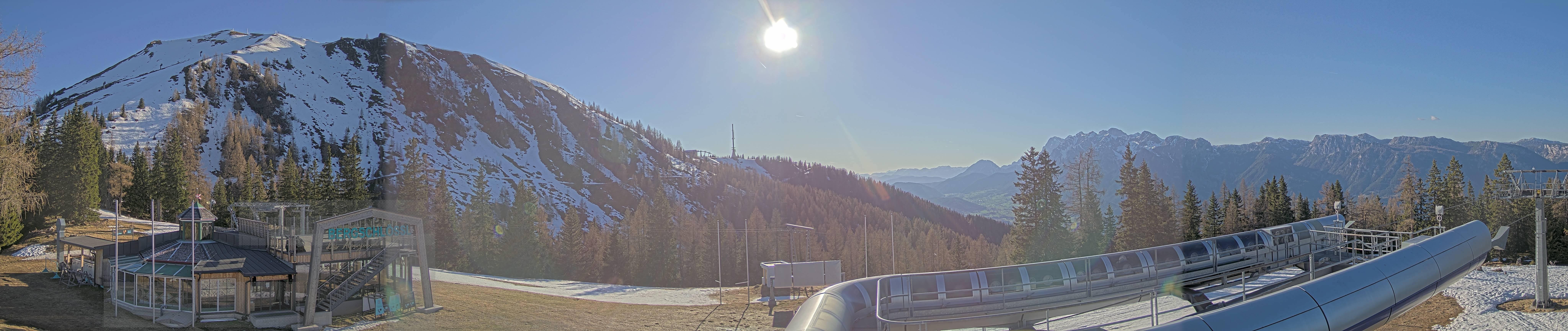 Archiv Foto Webcam Bergstation Höfi Express II (1821 m)