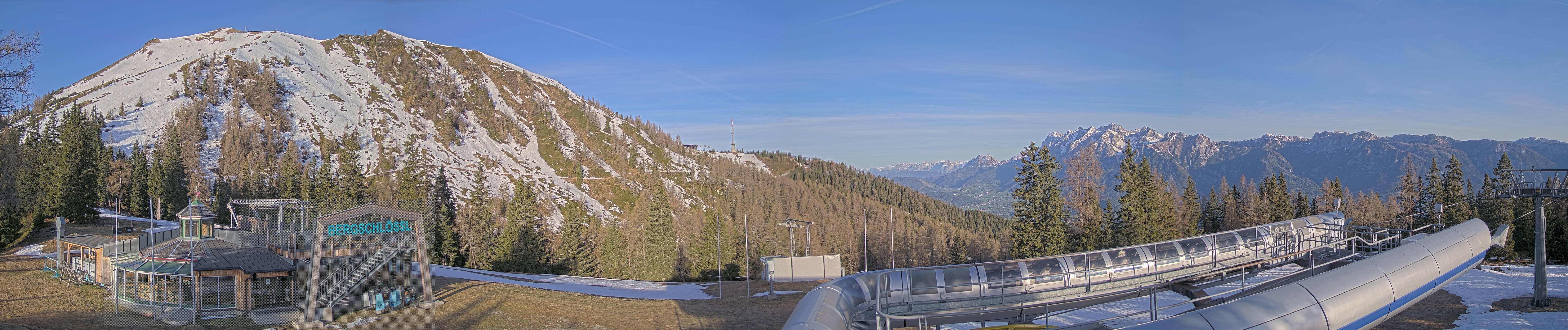 Archiv Foto Webcam Bergstation Höfi Express II (1821 m)