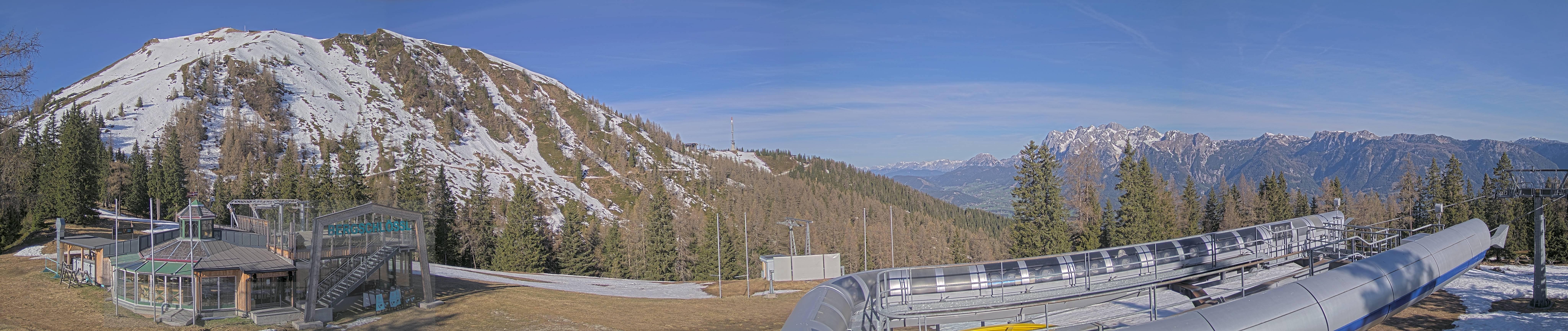 Archiv Foto Webcam Bergstation Höfi Express II (1821 m)