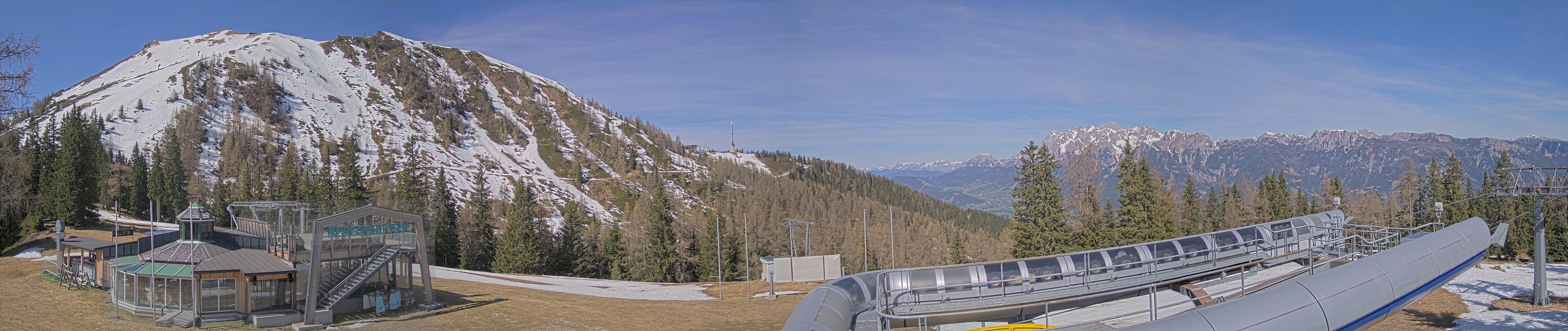 Archiv Foto Webcam Bergstation Höfi Express II (1821 m)