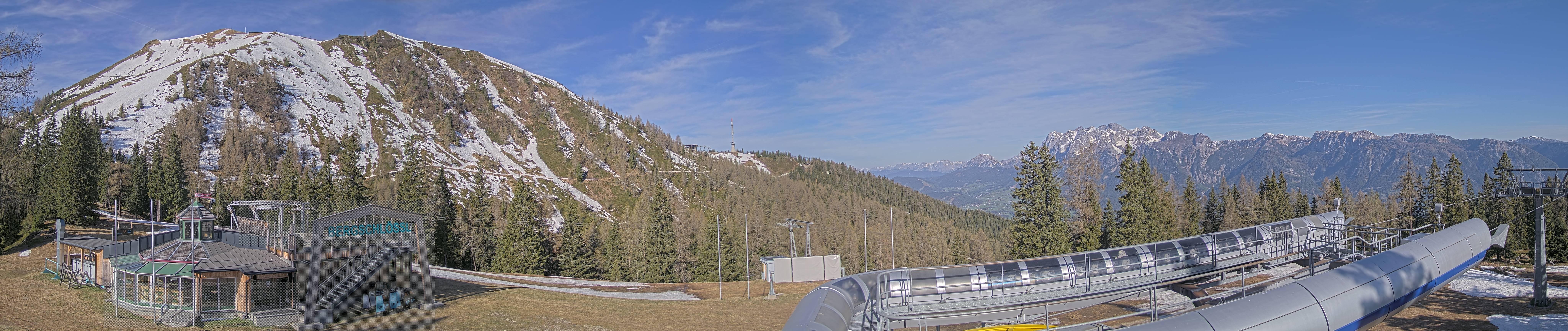 Archiv Foto Webcam Bergstation Höfi Express II (1821 m)