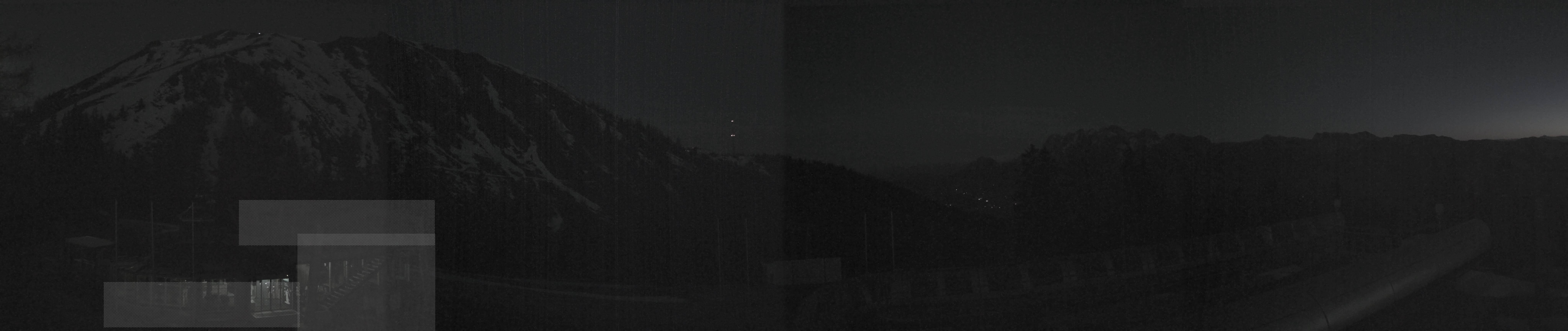 Archived image Webcam Top station Höfi Express II (1821 m)