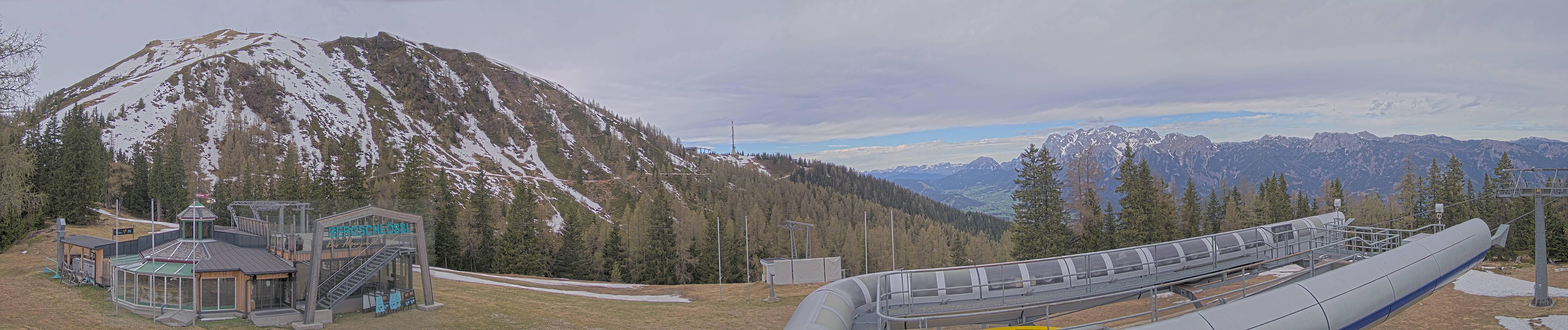 Archiv Foto Webcam Bergstation Höfi Express II (1821 m)
