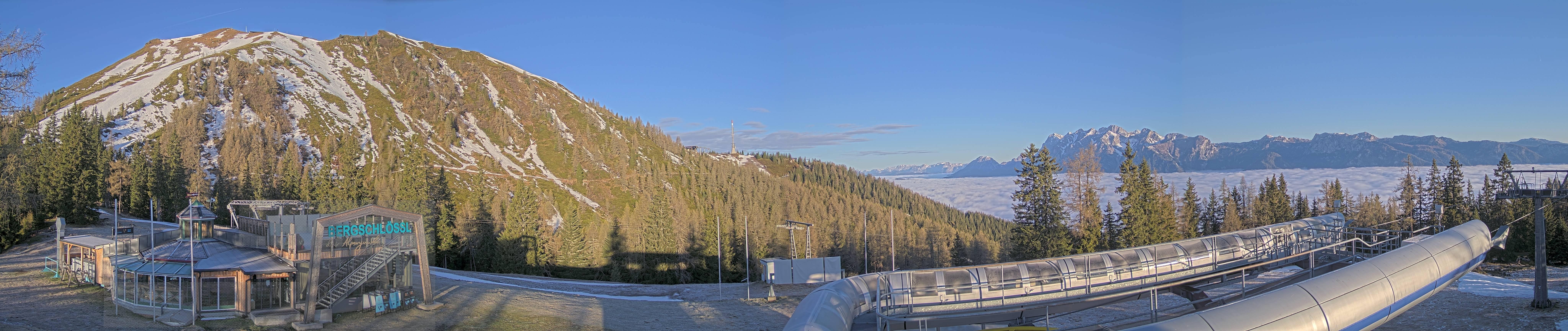 Archiv Foto Webcam Bergstation Höfi Express II (1821 m)