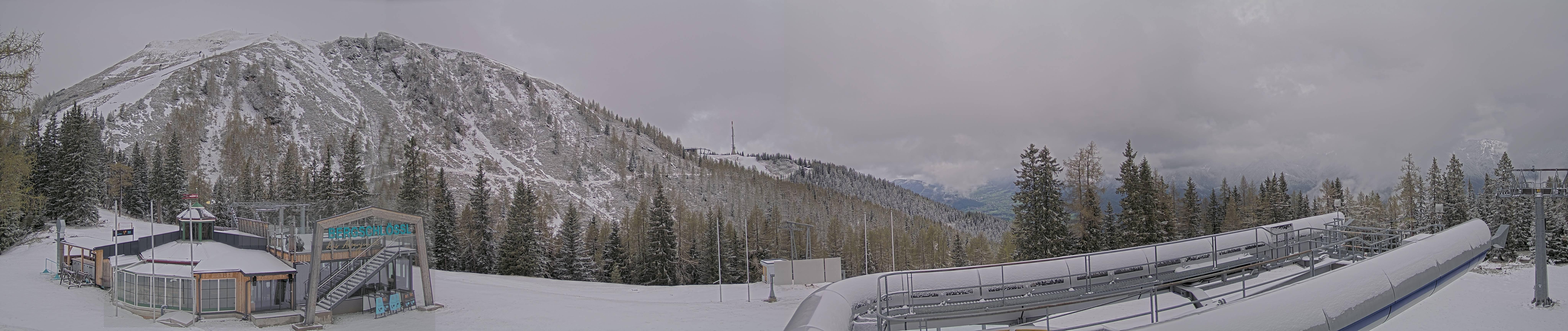 Archiv Foto Webcam Bergstation Höfi Express II (1821 m)