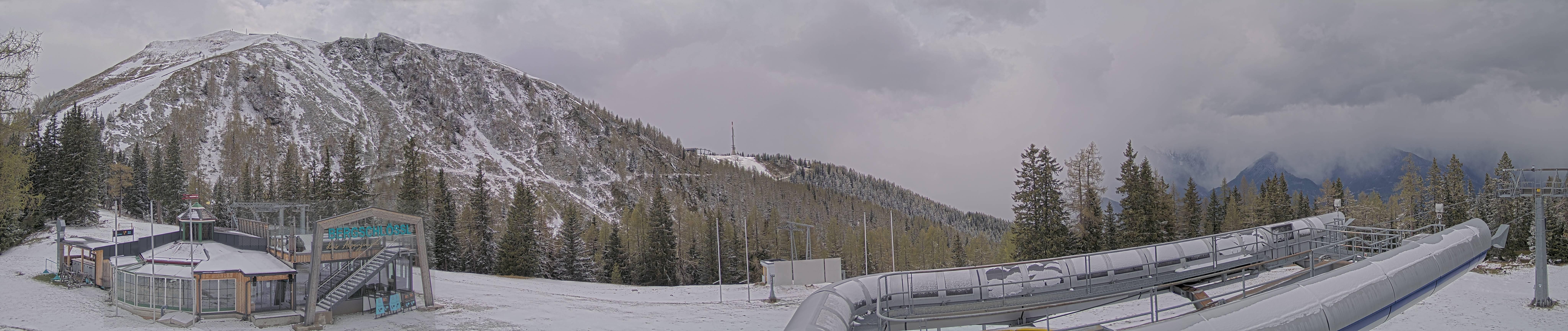 Archiv Foto Webcam Bergstation Höfi Express II (1821 m)