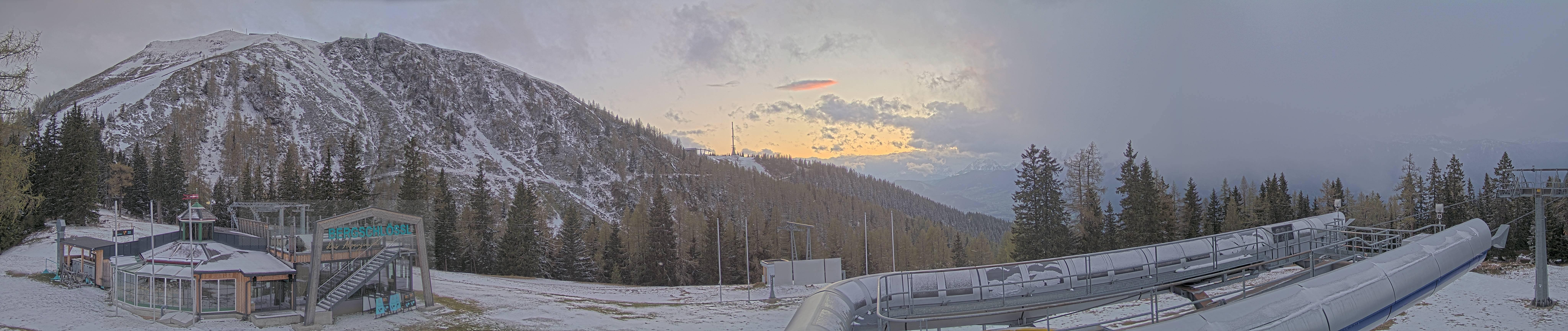 Archiv Foto Webcam Bergstation Höfi Express II (1821 m)