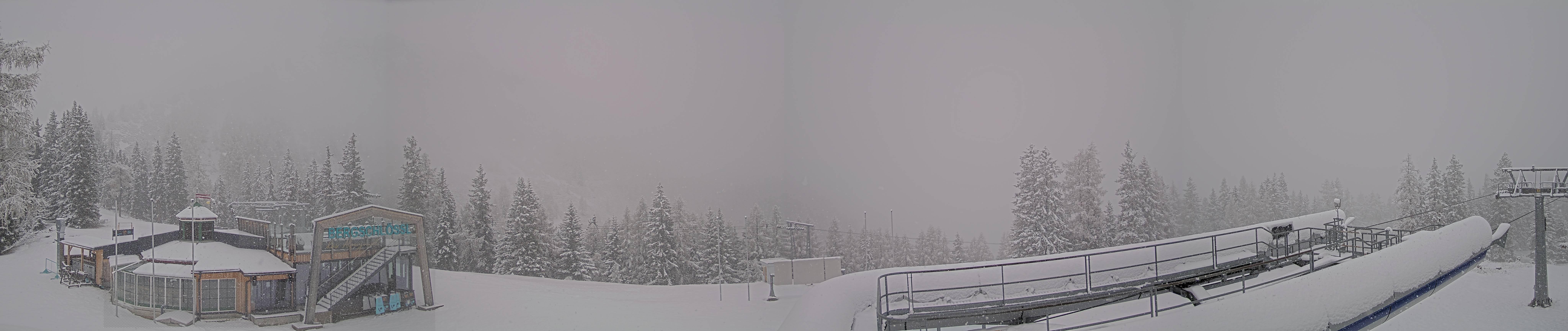 Archiv Foto Webcam Bergstation Höfi Express II (1821 m)
