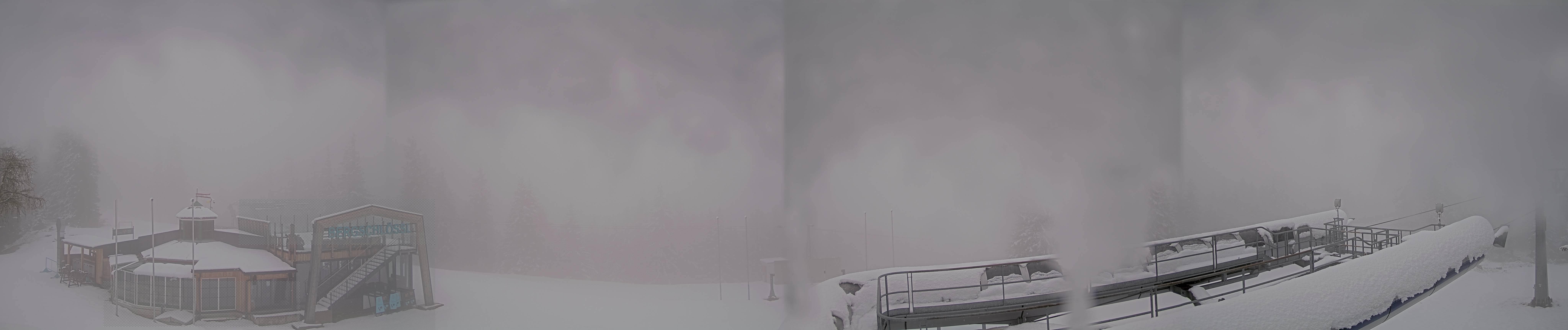 Archiv Foto Webcam Bergstation Höfi Express II (1821 m)