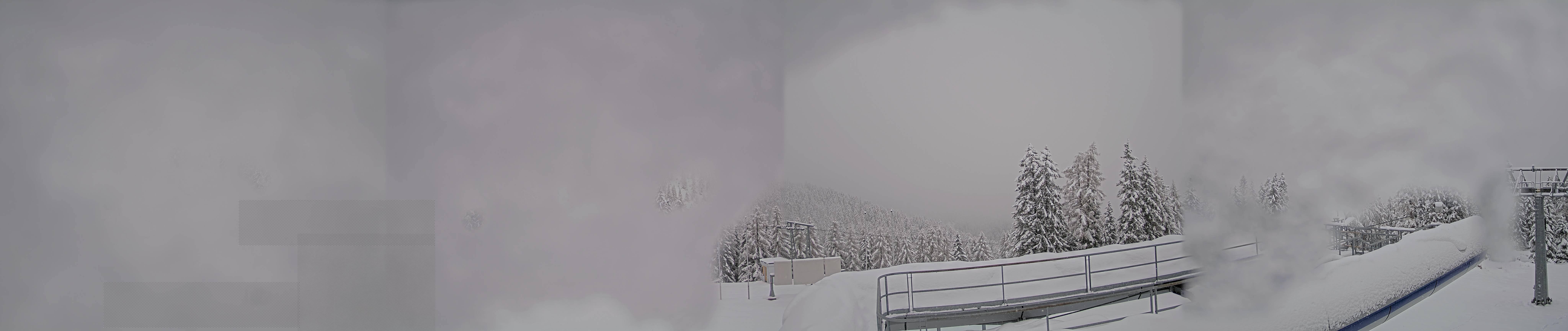 Archiv Foto Webcam Bergstation Höfi Express II (1821 m)