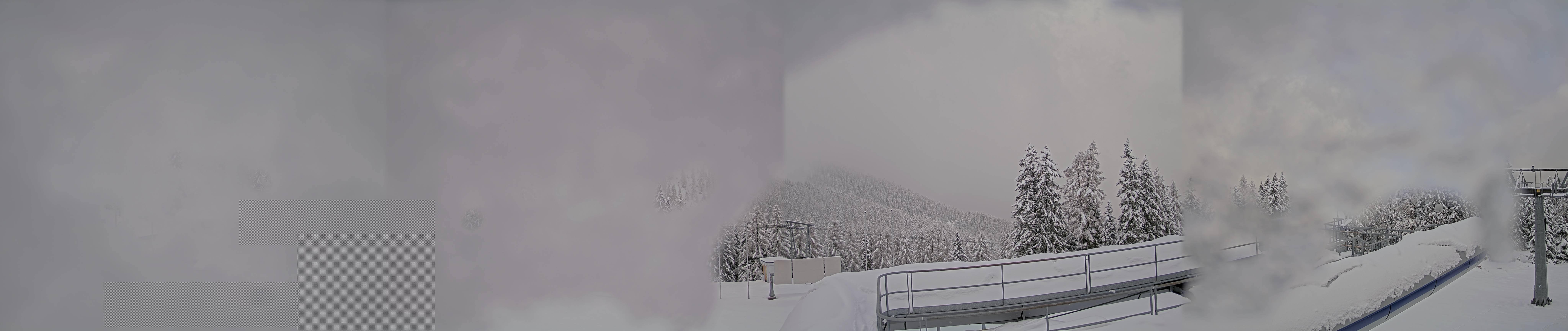 Archiv Foto Webcam Bergstation Höfi Express II (1821 m)