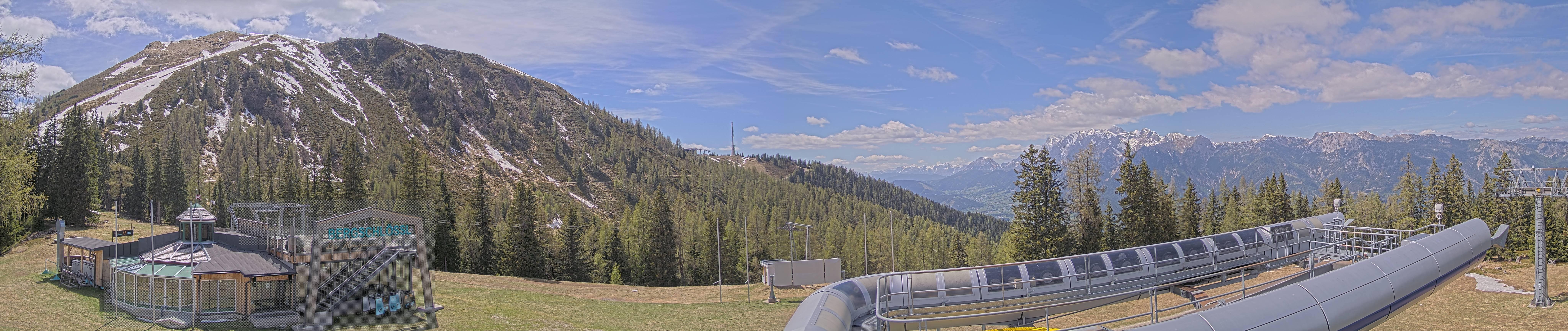 Archiv Foto Webcam Bergstation Höfi Express II (1821 m)