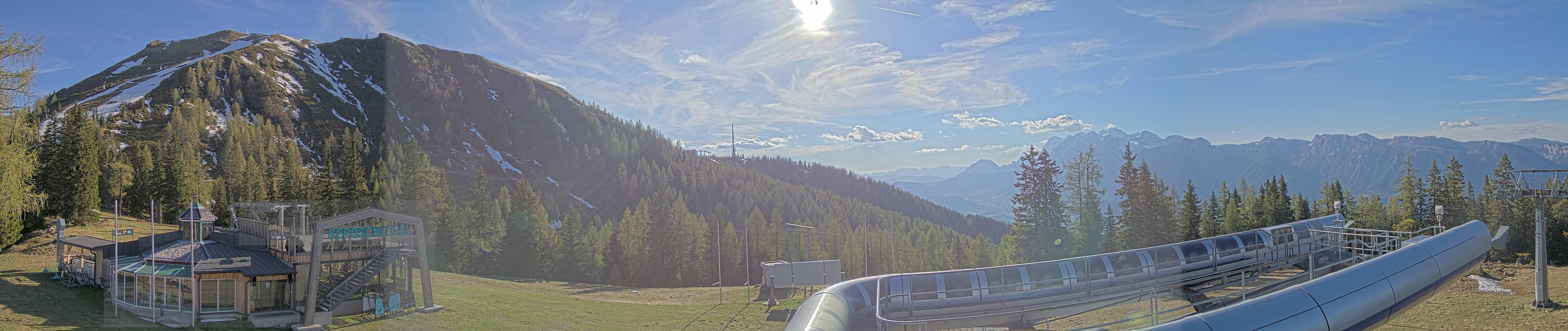 Archiv Foto Webcam Bergstation Höfi Express II (1821 m)