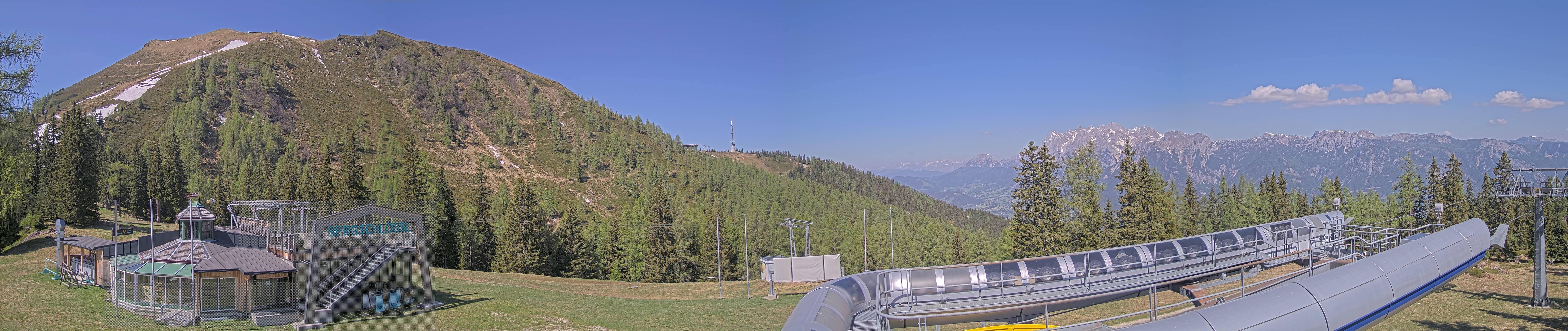 Archived image Webcam Top station Höfi Express II (1821 m)